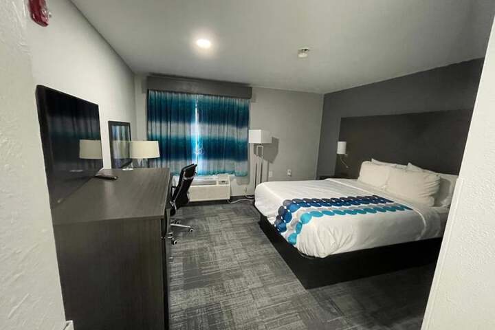 Room 19 of 50