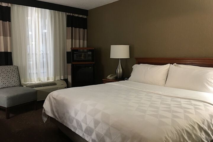 Room 13 of 47
