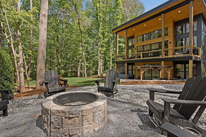 Zoka - Modern Mountain Retreat