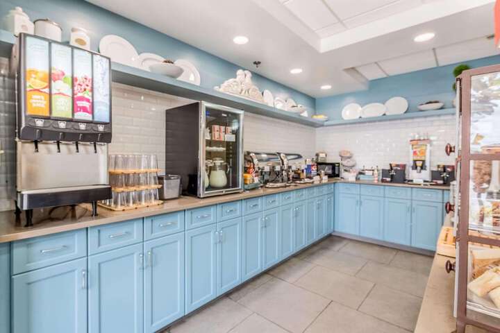 Country Inn & Suites by Radisson Cookeville, TN