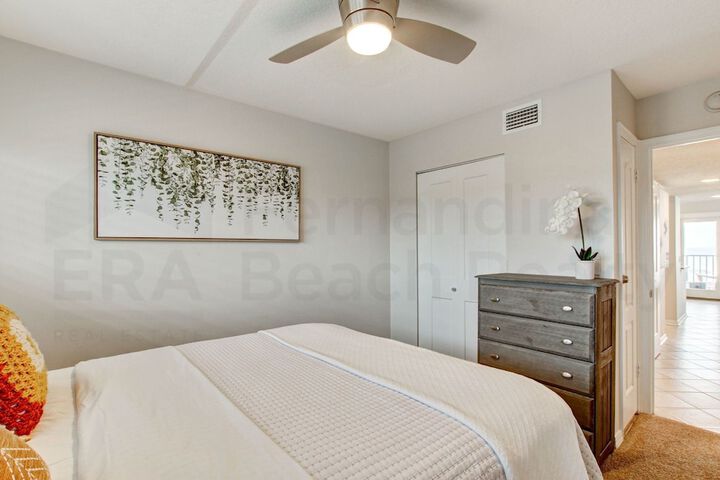 Room 12 of 26