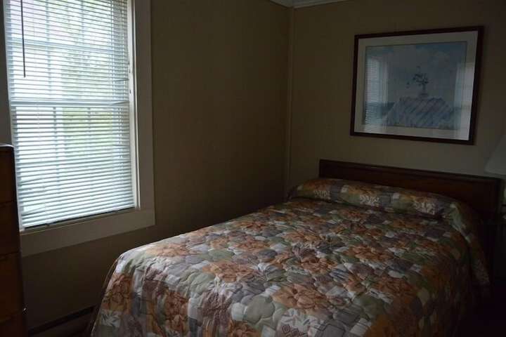 Kennebunk Gallery Motel & Cottages