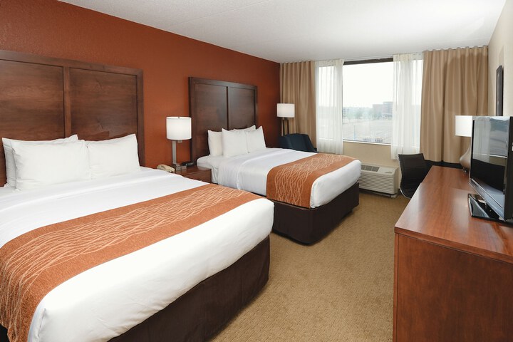 Room 14 of 30
