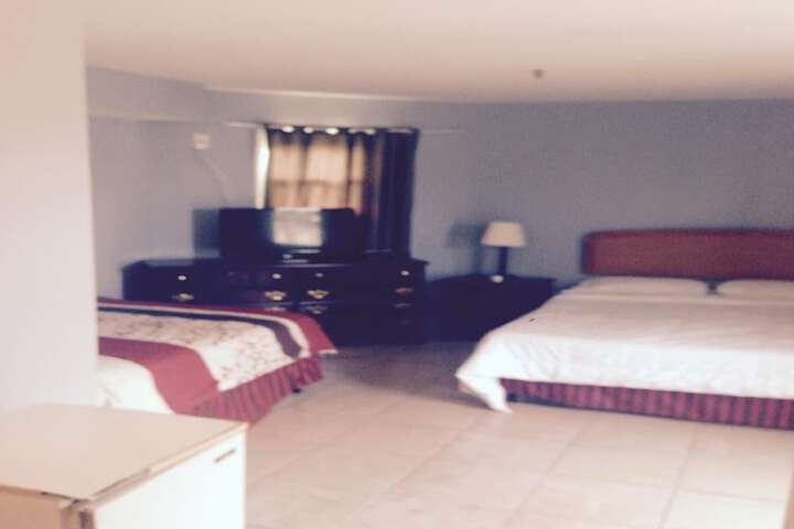 Room 14 of 19