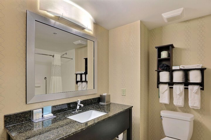 Room 20 of 29