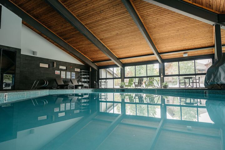 Pool 11 of 65
