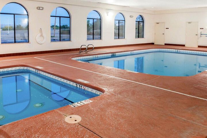 Pool 3 of 29