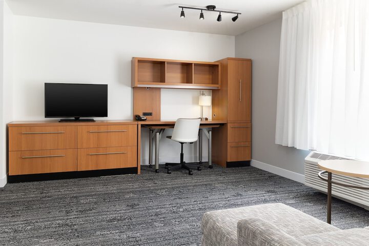 Room 21 of 31