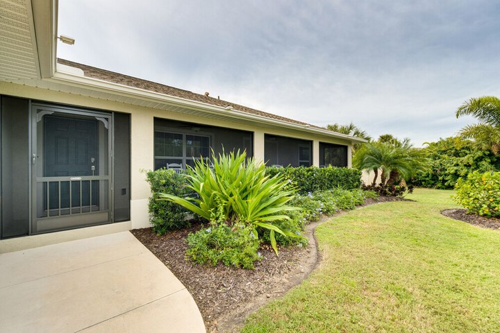 Englewood Vacation Rental w / Private Heated Pool!