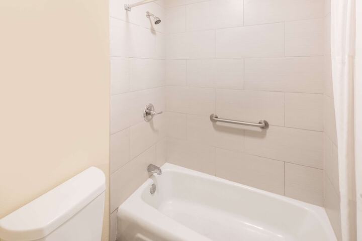 Room 3 of 14