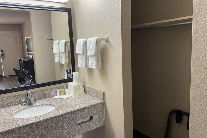 Super 8 by Wyndham Chattanooga / East Ridge