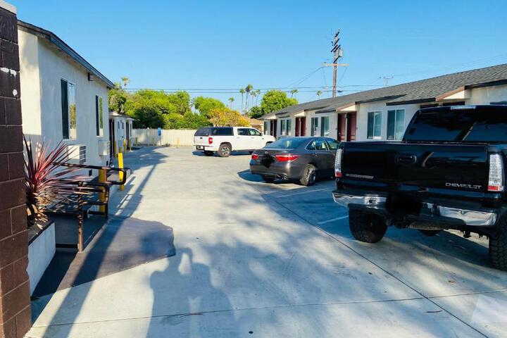 Cozy motel