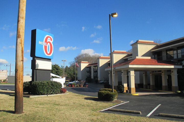 Motel 6 Seaford DE