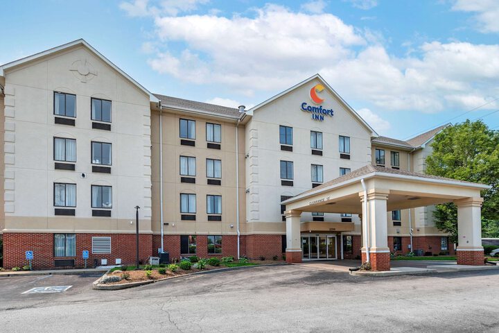 Hotel 2 of 30
