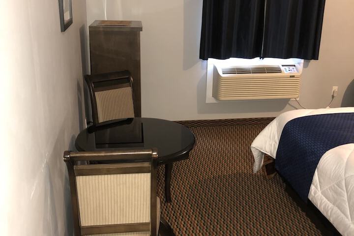 Room 44 of 48