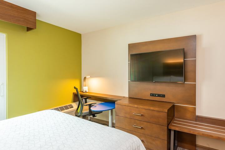 Room 26 of 51