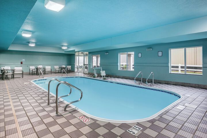 Pool 9 of 53
