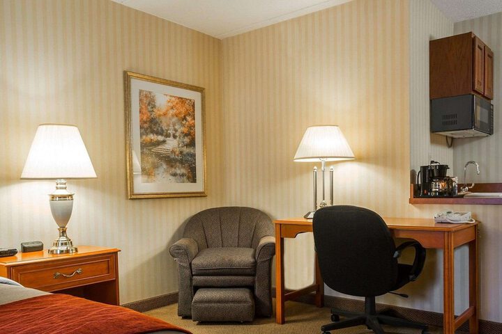 Room 28 of 41