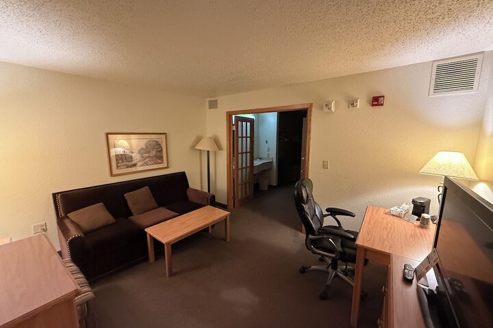 Rodeway Inn Hesston
