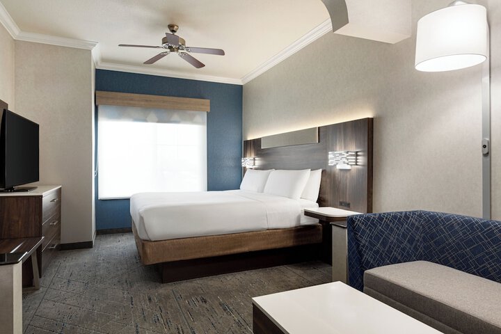 Room 38 of 52