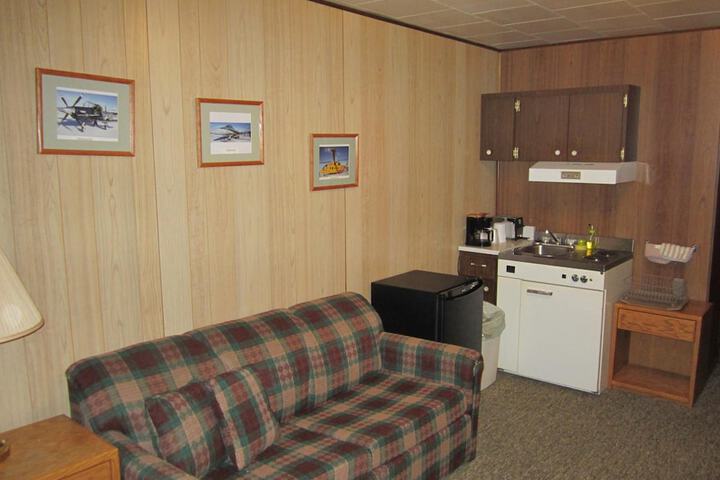 Room 14 of 48