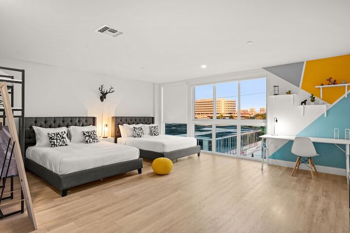 Lofts of Aventura