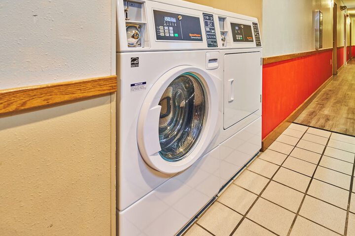 Laundry 77 of 77