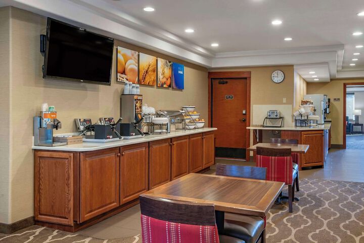Comfort Inn & Suites Lincoln City