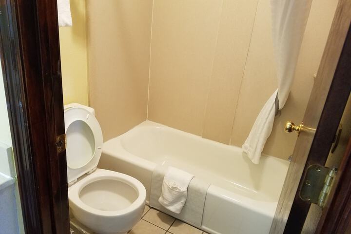 Room 9 of 53