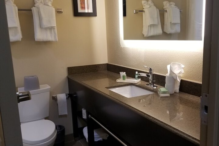 Holiday Inn Poughkeepsie by IHG