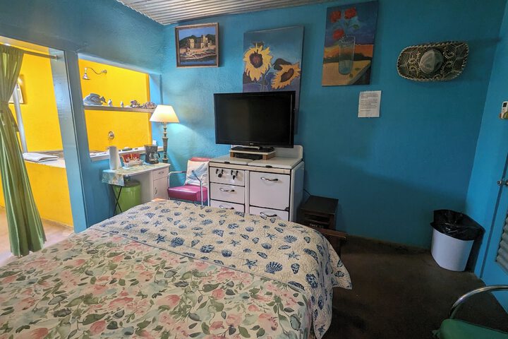 Room 184 of 286