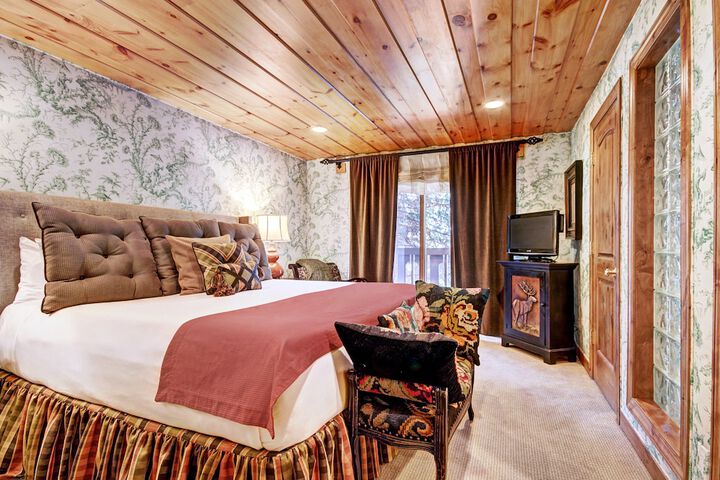 The Lodge at Vail a RockResort by Vail Resorts
