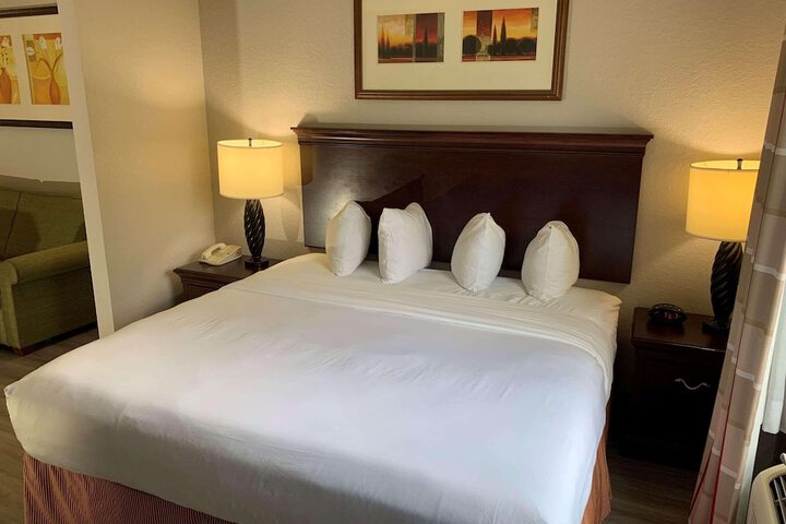 Room 21 of 54