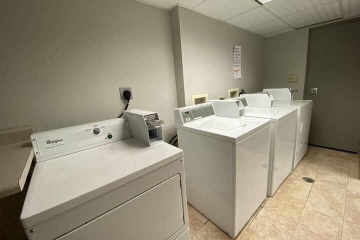 Room 6 of 23