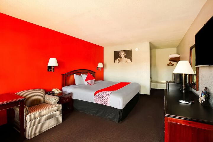 Room 19 of 26
