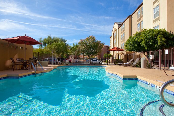 Pool 6 of 44