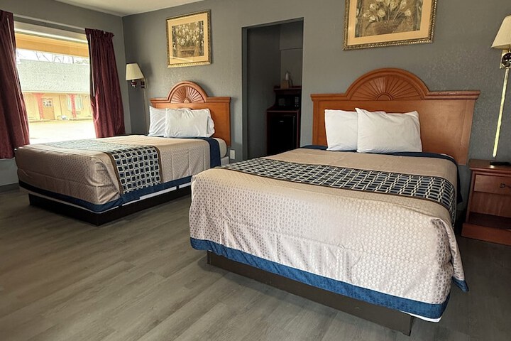 Budget Inn Magnolia
