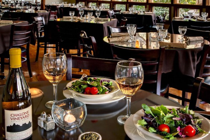 Dining 132 of 165