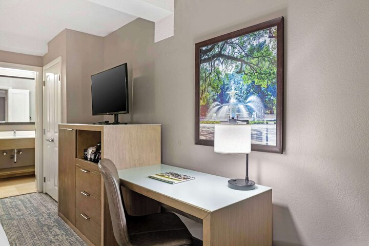 Room 20 of 31