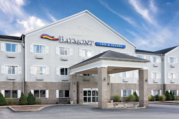 Baymont by Wyndham Lawrenceburg