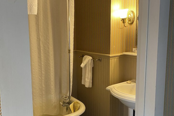 Atlantic Hotel