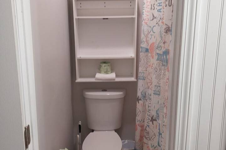 Room 44 of 77