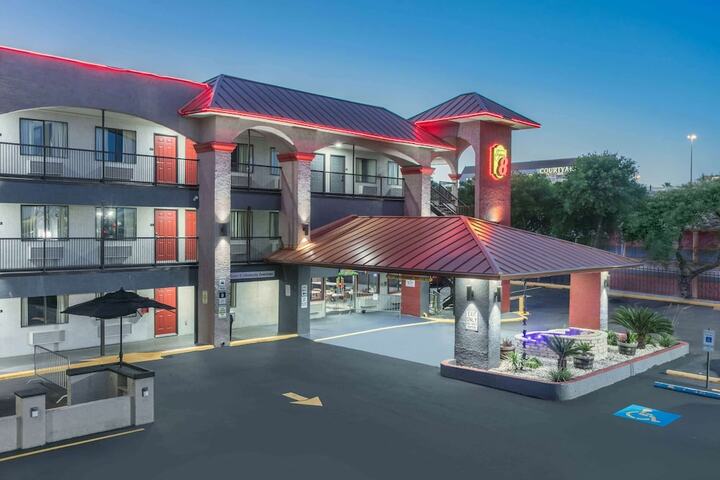 Hotel 2 of 22