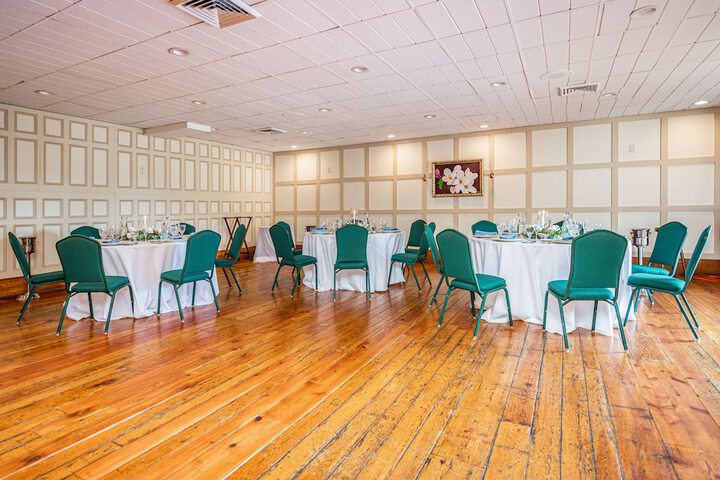 Wayside Inn