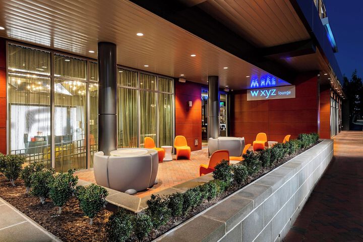 Aloft by Marriott Savannah Downtown Historic District