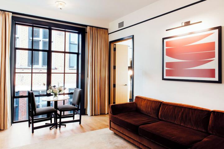 Room 15 of 49