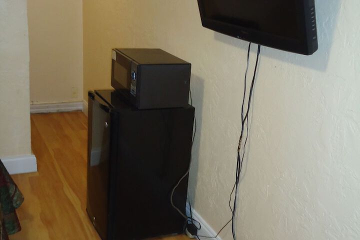 Room 6 of 36