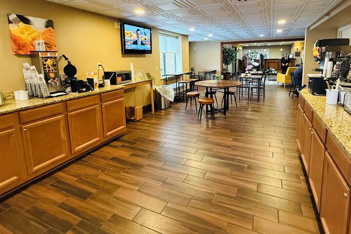 Wingate by Wyndham Utica