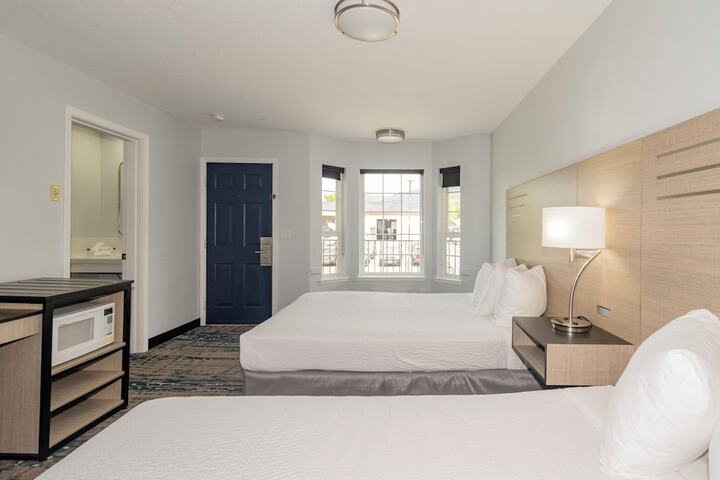 Sweet Breeze Inn
