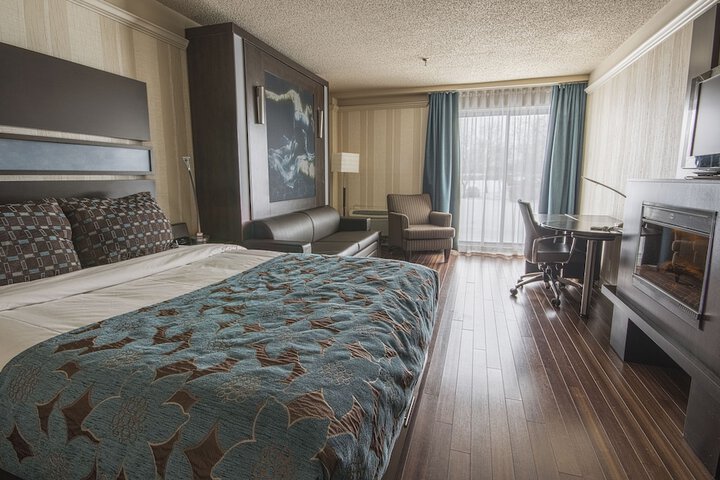 Room 42 of 132